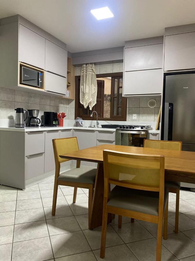 Casa Em Bombinhas Almeida E Moraes Perto Da Praia Экстерьер фото