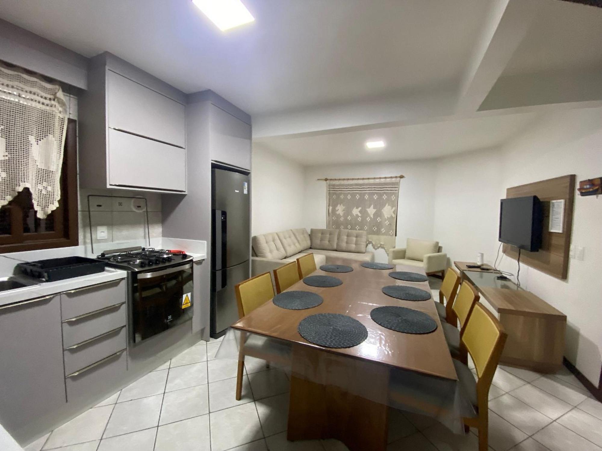 Casa Em Bombinhas Almeida E Moraes Perto Da Praia Экстерьер фото