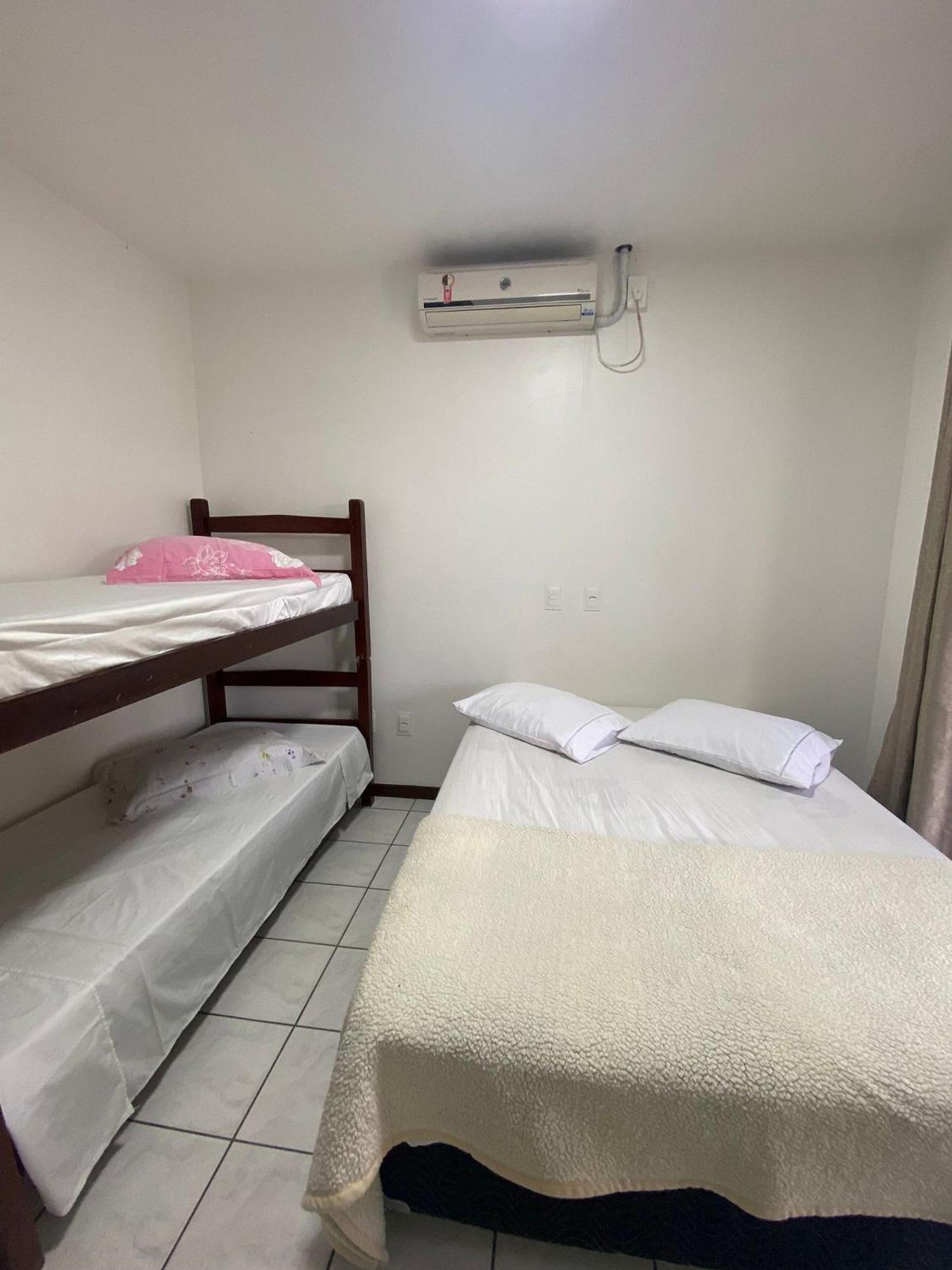 Casa Em Bombinhas Almeida E Moraes Perto Da Praia Экстерьер фото
